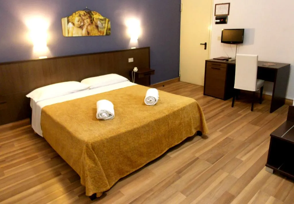 Double or Twin STANDARD Room, Tonic, Palermo