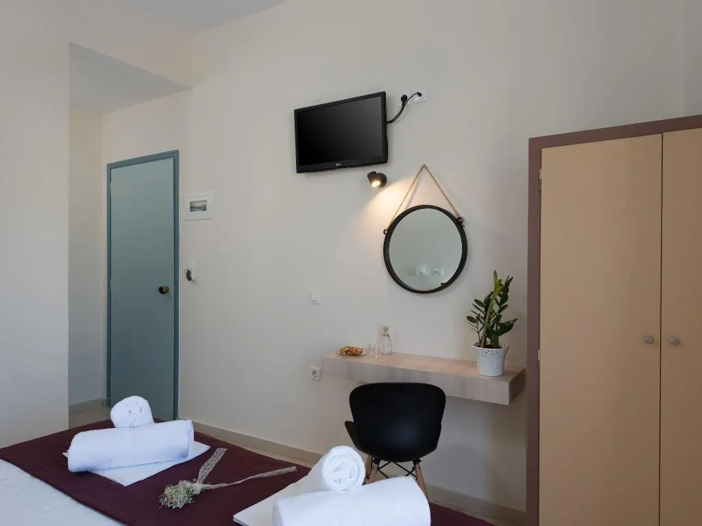 Room, Apollo Philoxenia, Crete