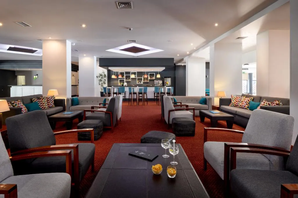 Bar, Pestana Cascais Ocean and Conference Aparthotel, Lisbon