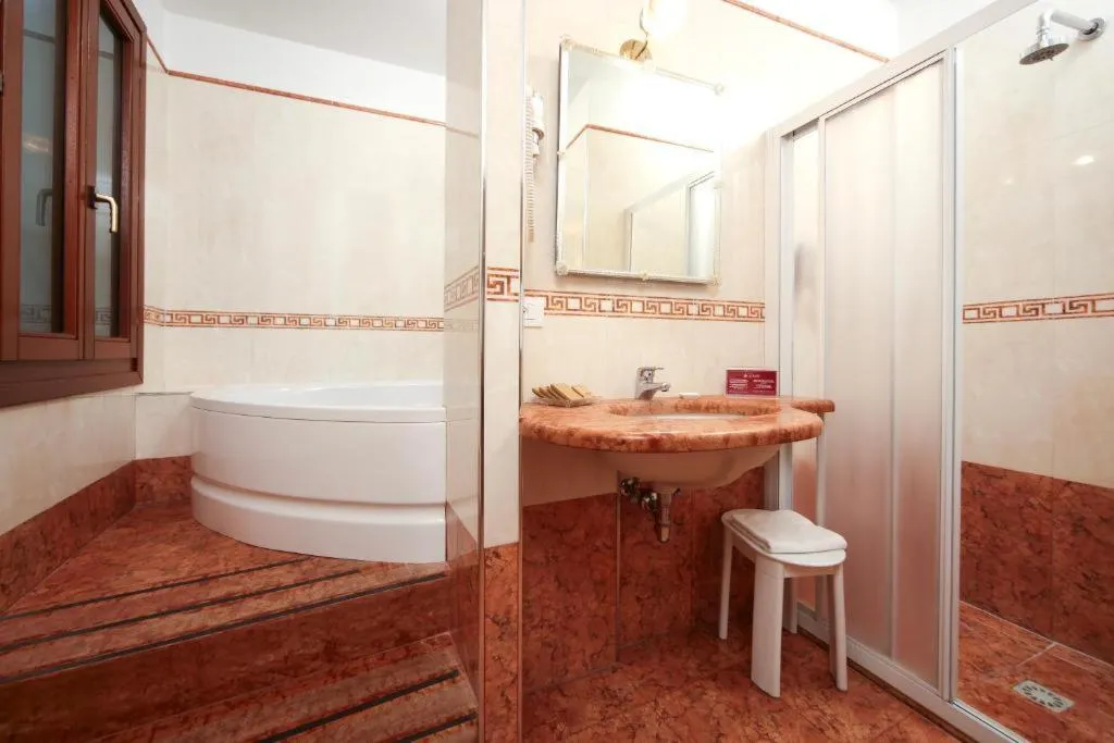 FAMILY ROOM CAPACITY 4 Room, Da Bruno, Venice