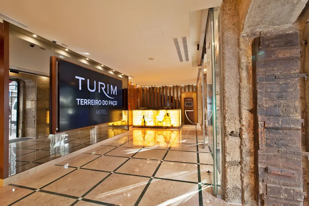 Lobby, TURIM Terreiro do Paco Hotel, Lisbon