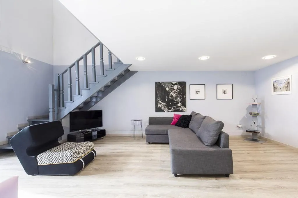 Room, Home&More, Naples