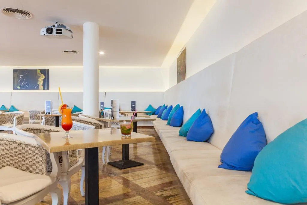 Restaurant, Menorca Binibeca by Pierre & Vacances Premium*, Menorca