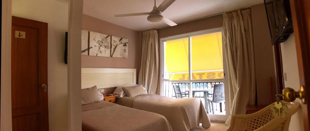 Room, Hostal Gonzalez, Costa Del Sol