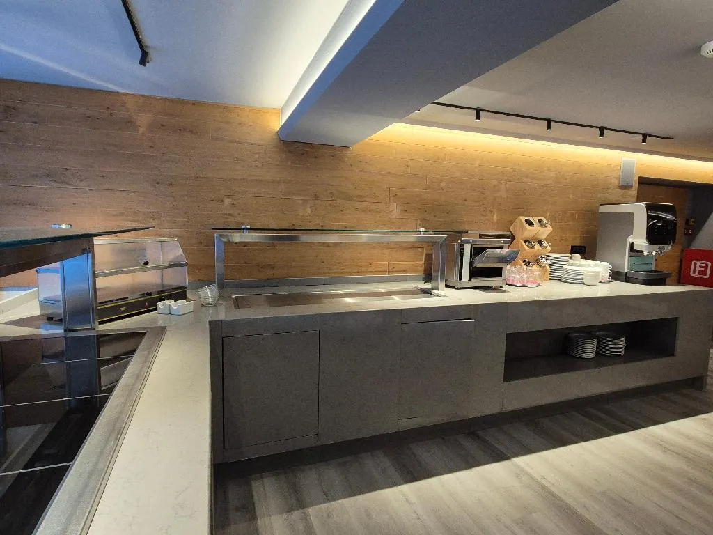 Restaurant, Alassia, Athens