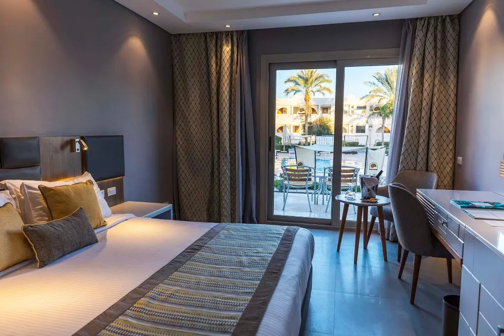 FAMILY ROOM POOL VIEW Room, Sunrise Diamond Beach Resort – Grand Select-, Red Sea Riviera