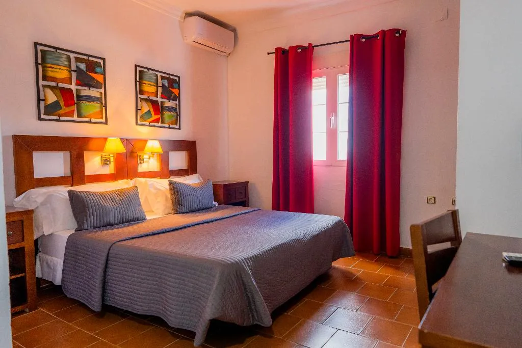 SINGLE STANDARD Room, Los Veneros, Seville