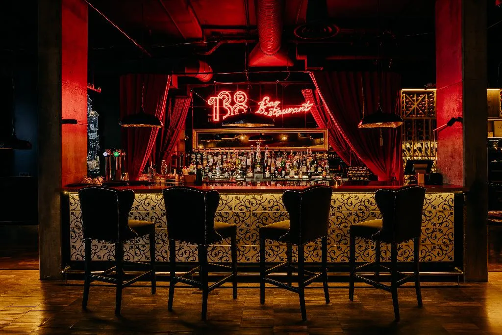 Bar, 138 Liberdade Hotel, Lisbon