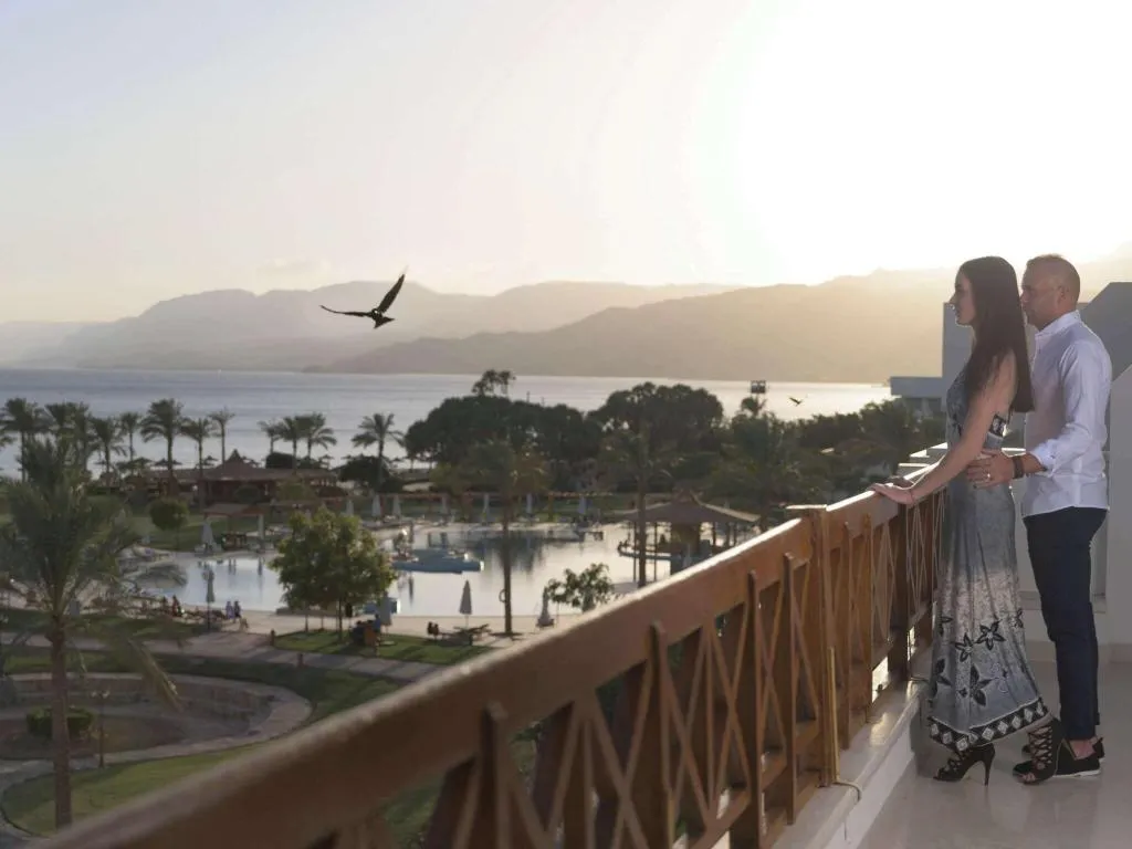 TWIN CLASSIC SEA VIEW Room, Movenpick Resort Taba, Red Sea Riviera