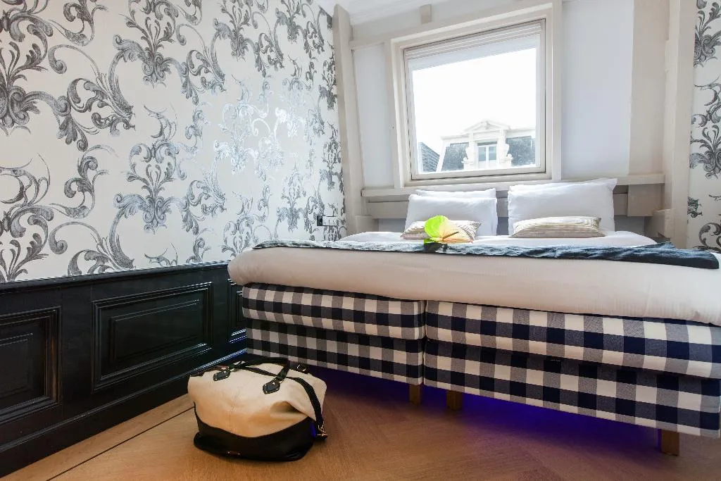 DOUBLE DELUXE Room, Amsterdam Canal Hotel, Amsterdam
