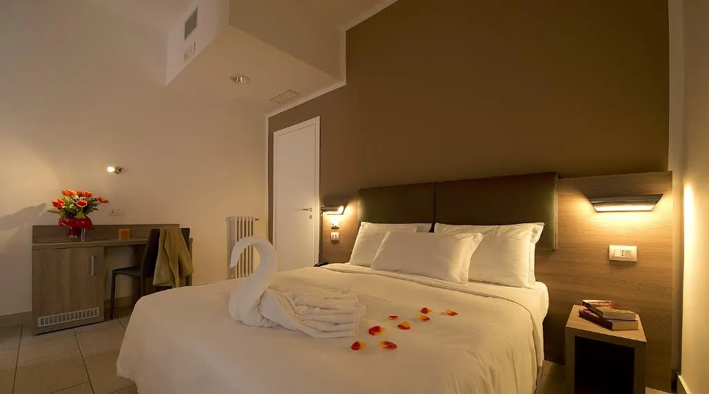 DOUBLE STANDARD Room, Oasi Village Hotel, Milan