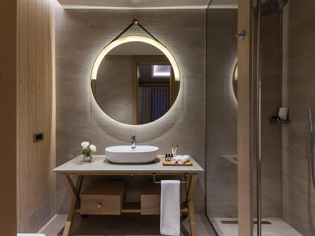 TWIN DELUXE SEA VIEW Room, The Bodrum Hotel Yalikavak - MGallery Collection, Bodrum