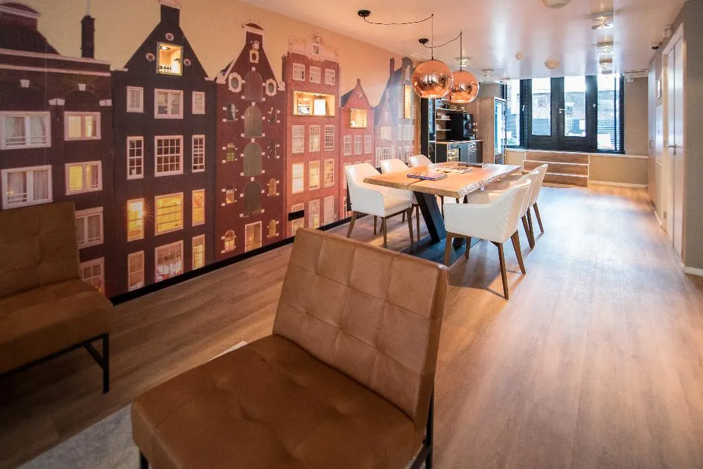 Lobby, Cornelisz, Amsterdam