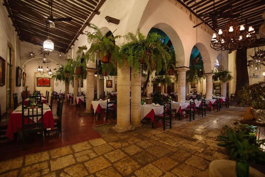 Restaurant, El Meson del Marques, Cancun Area