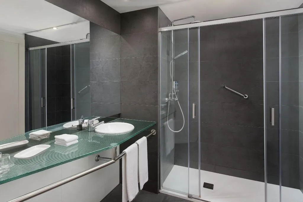 Room, Four Points by Sheraton Barcelona Diagonal, Barcelona