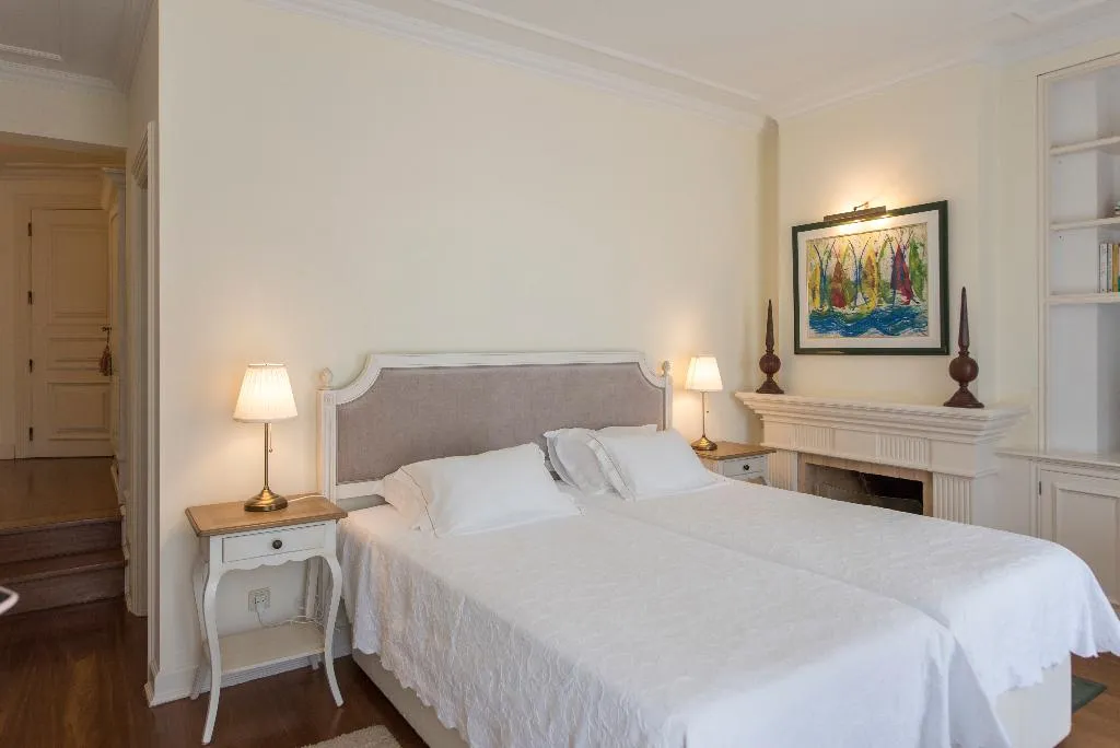 Double or Twin SUPERIOR Room, The Charm of Cascais, Lisbon