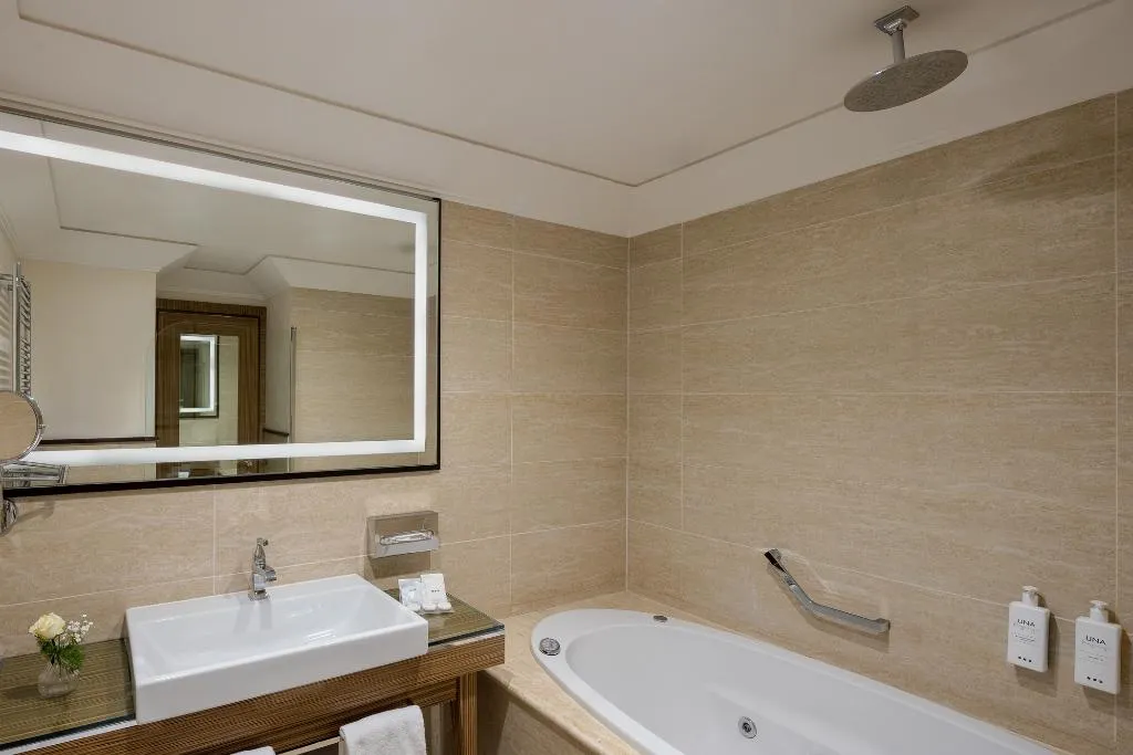 SUITE STANDARD Room, UNA HOTELS Decò Roma, Rome