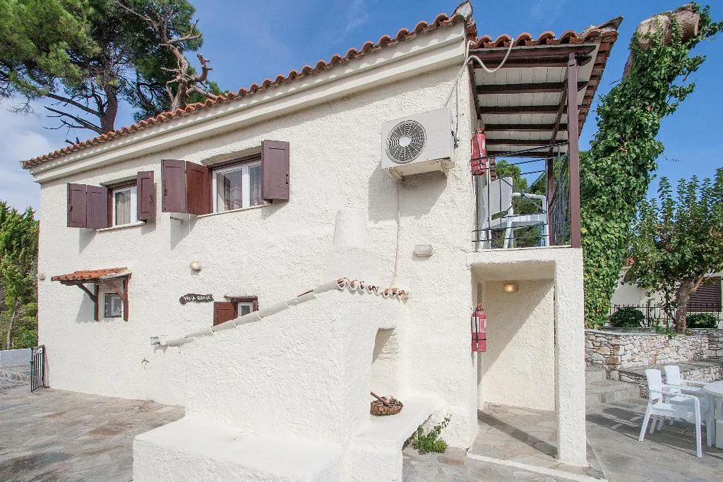VILLA THREE BEDROOMS Room, Koukias Village, Skiathos
