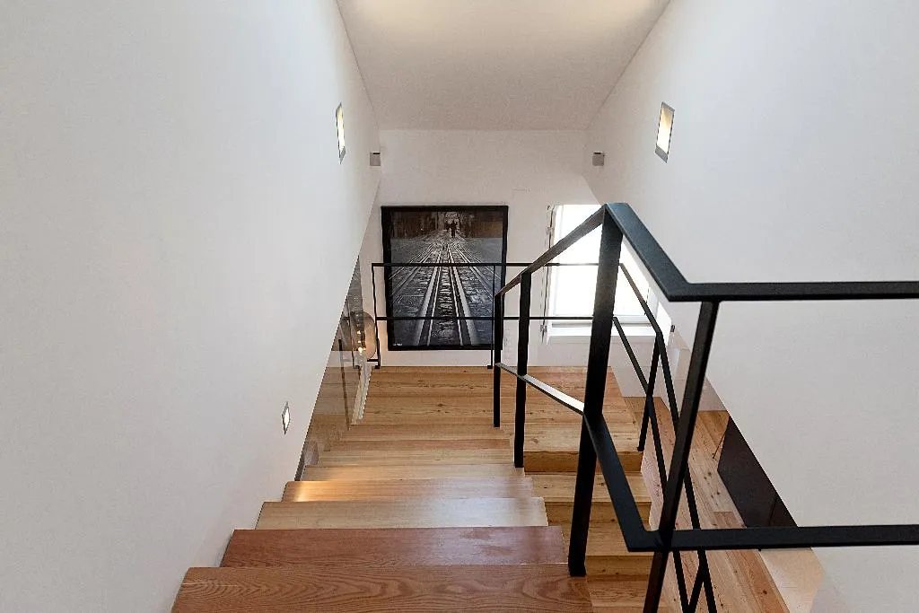 APARTMENT TWO BEDROOMS Room, Flora Chiado Apartments, Lisbon