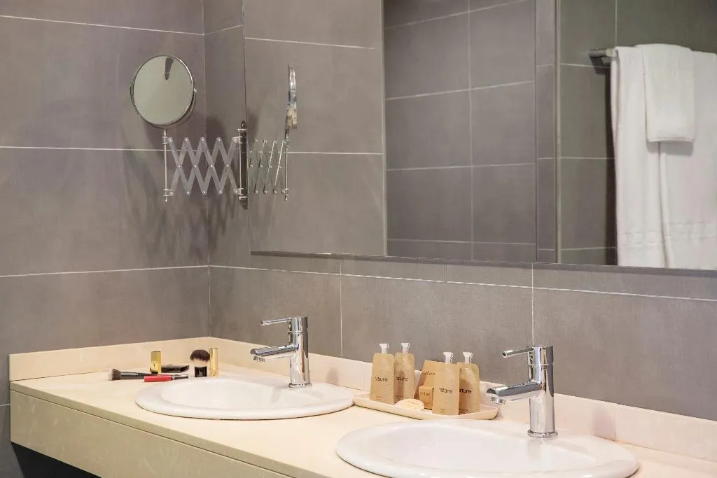 APARTMENT WITH BALCONY Room, Portodrach Aparthotel & Suites, Majorca