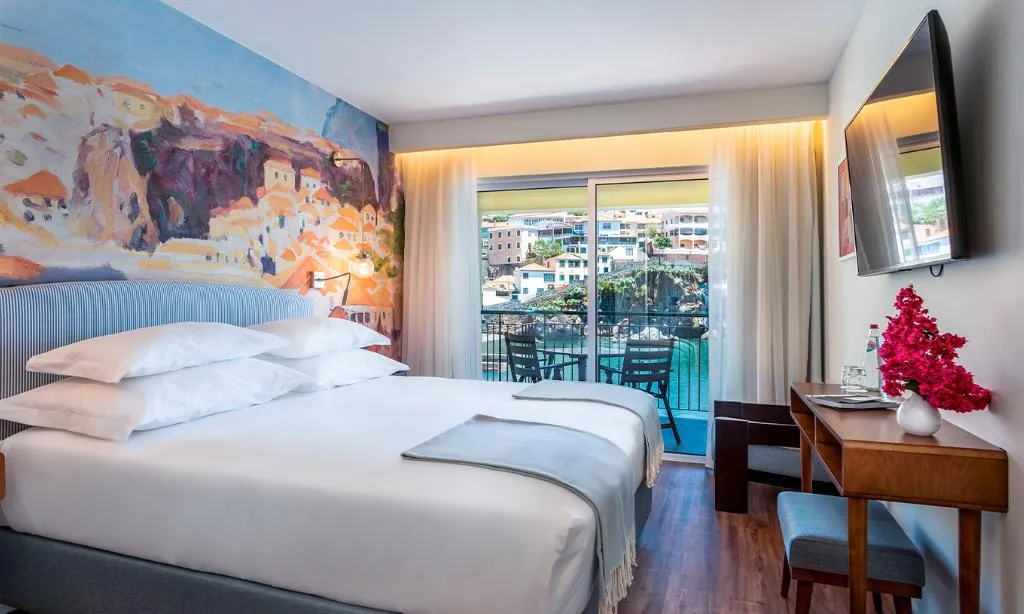 DOUBLE DELUXE SUPERIOR Room, Pestana Churchill Bay Pousada & Historic Hotel, Madeira