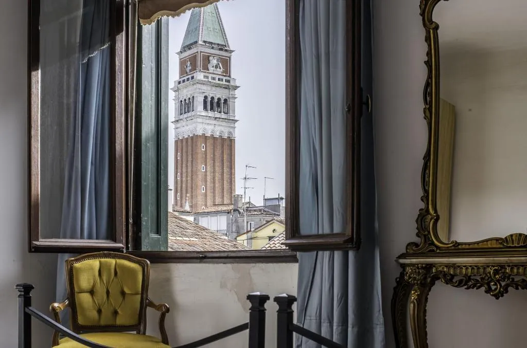 General view, Boutique San Marco, Venice
