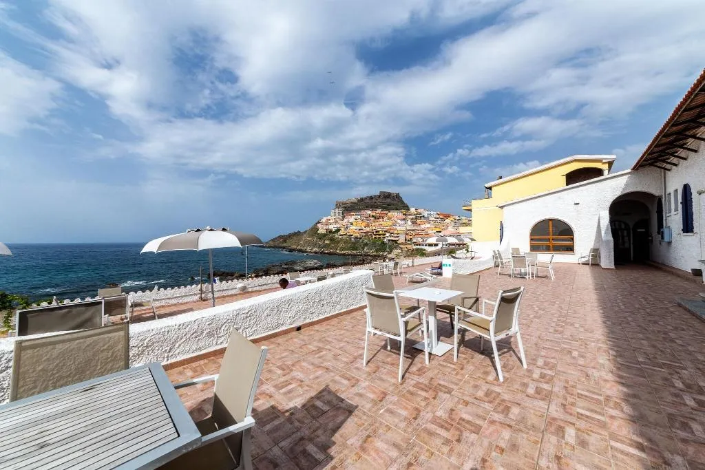 Terrace, Meli, Cagliari