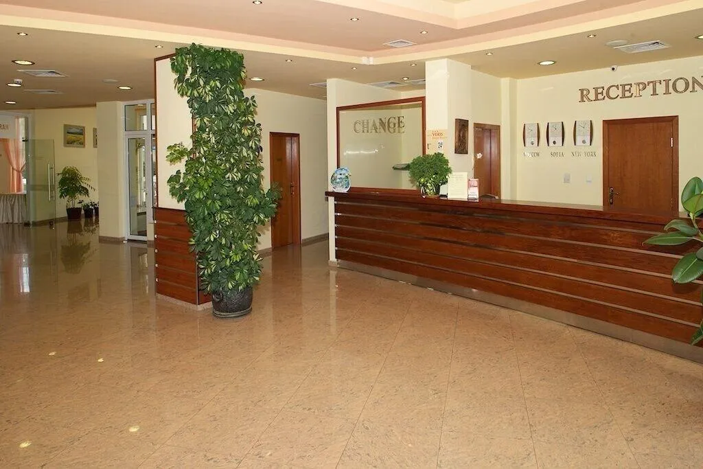Lobby, Hotel Veris, Bourgas