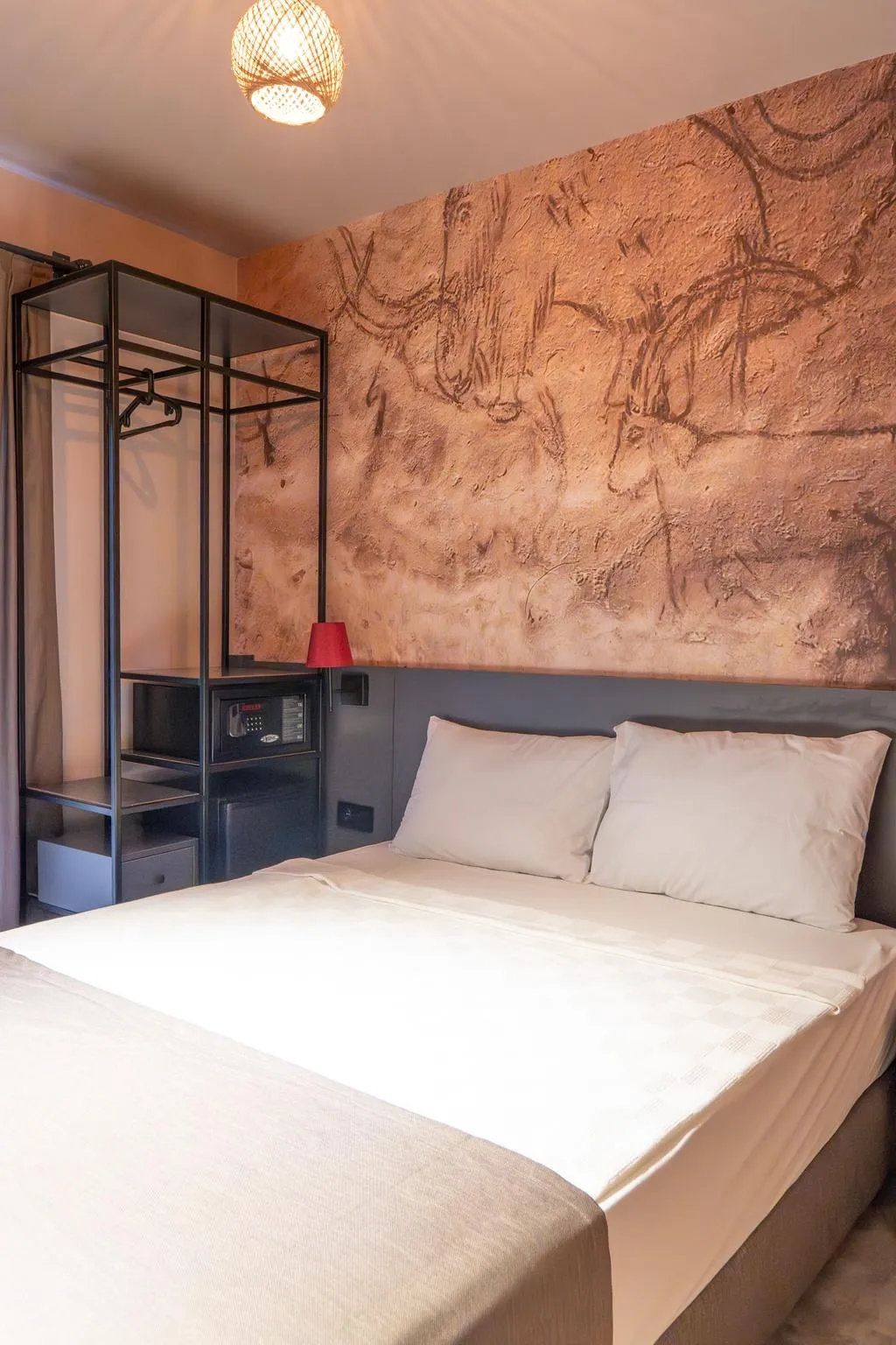 Room, Golden Sun, Antalya