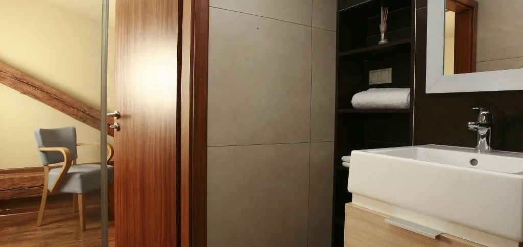 Room, Dom Turysty - Pokoje Goscinne, Krakow