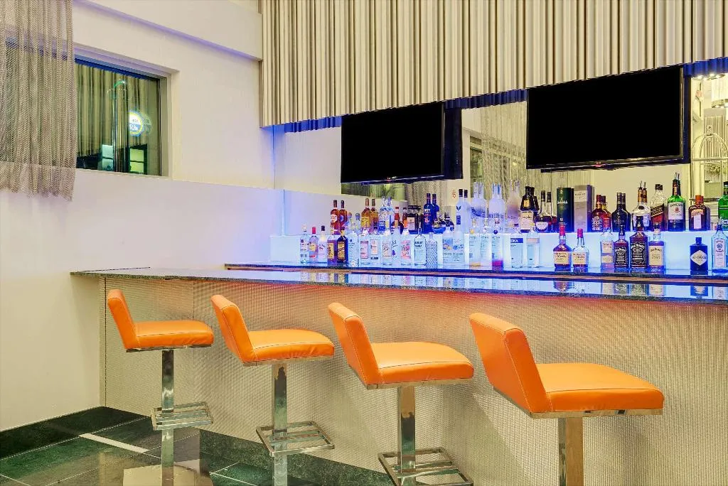 Bar, Wyndham Garden Brooklyn Sunset Park, New York