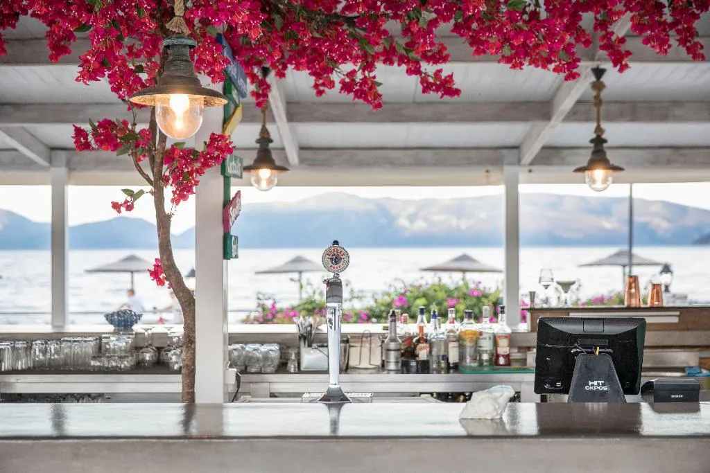 Bar, Sami Beach, Kefallinia
