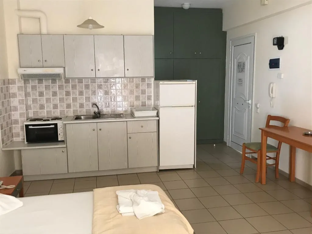 Double or Twin STANDARD Room, Diamanti Hotel, Athens