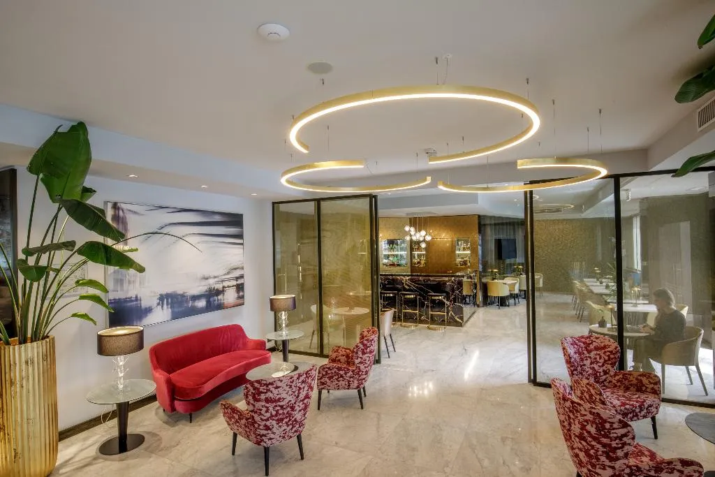 Lobby, St. Martin, Rome