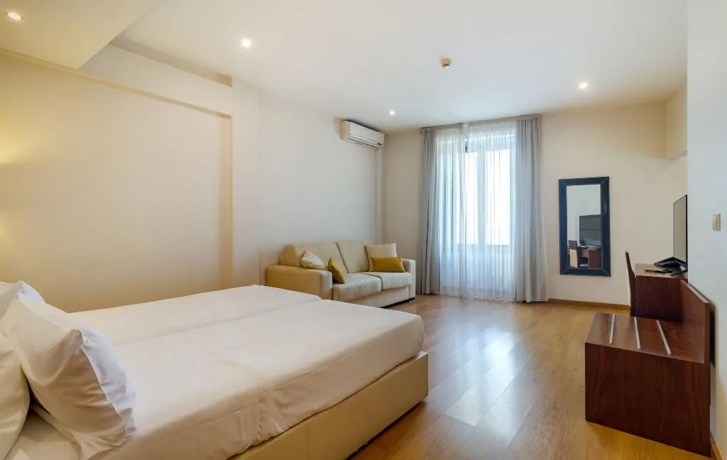 STUDIO DELUXE Room, Oca Vitoria Village, Porto
