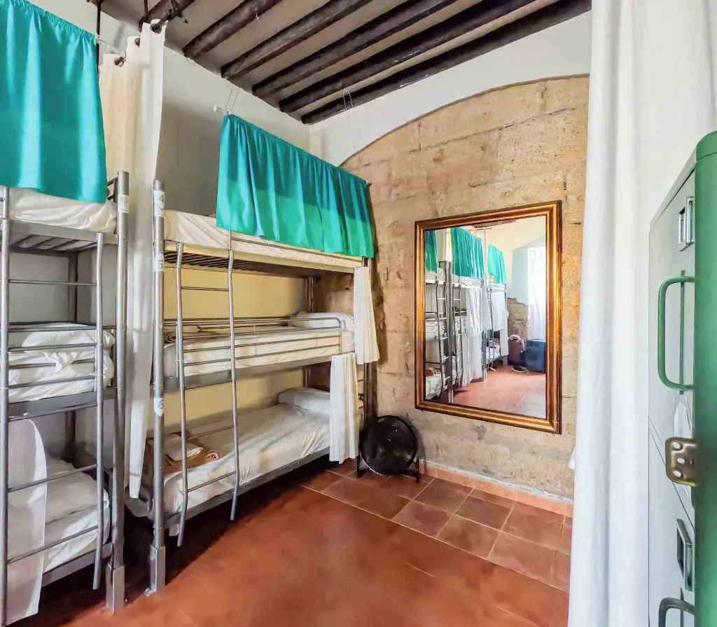 Room, Ashavana Hostel, Tenerife