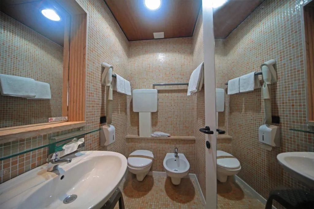 TRIPLE STANDARD Room, Smeraldo, Milan