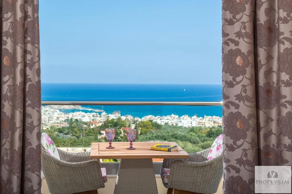SUITE TWO BEDROOMS Room, Pilot's Villas Luxury Suites, Crete