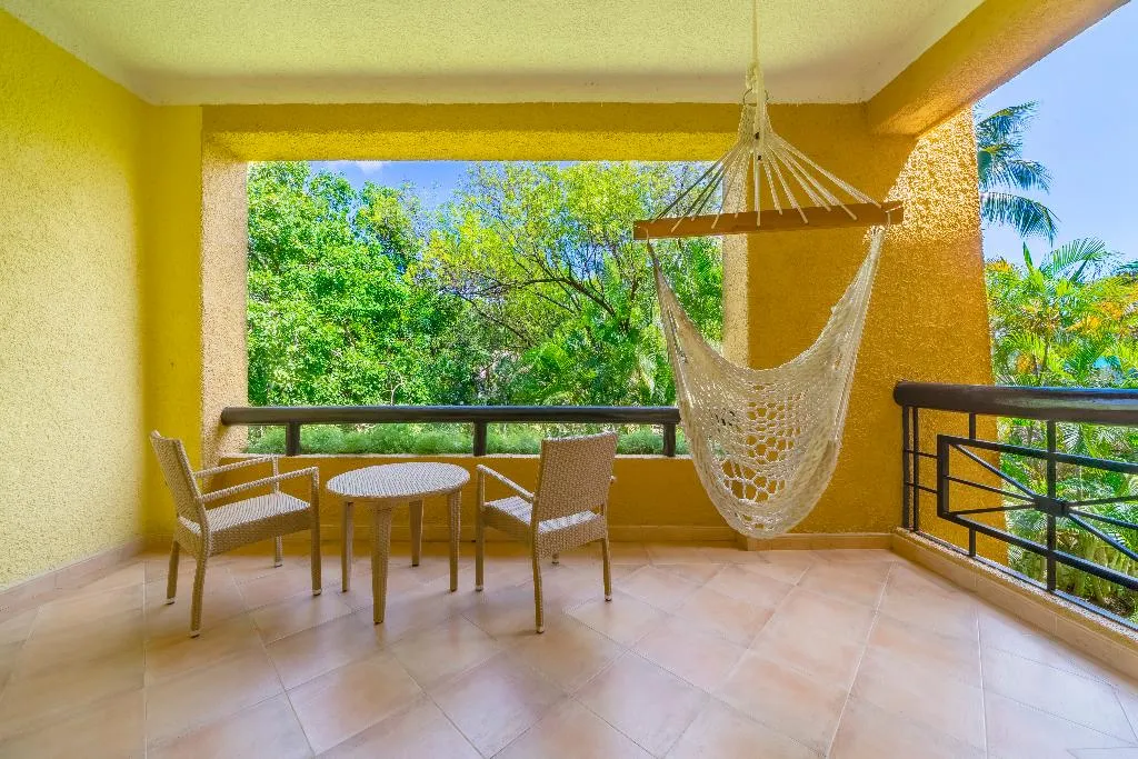JUNIOR SUITE STANDARD Room, Iberostar Selection Paraiso Maya Suites AI, Cancun Area