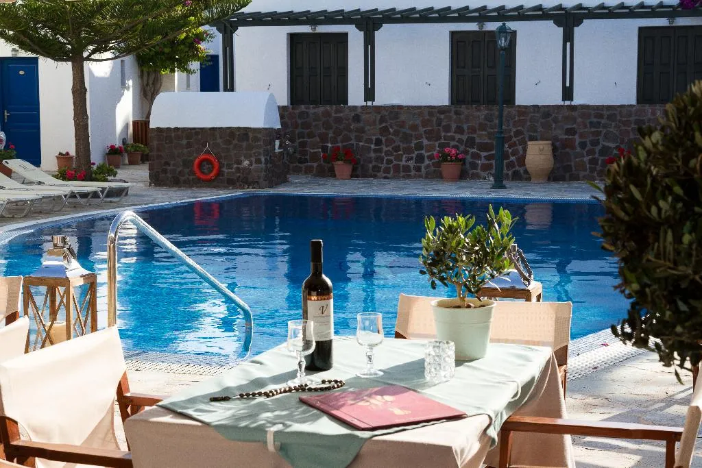 Pool, Mathios Village, Santorini