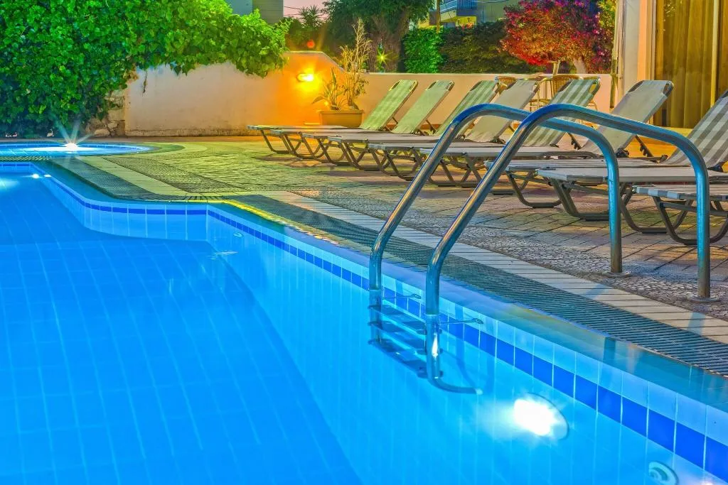 Pool, Pavlos, Kos