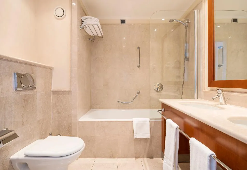 TRIPLE STANDARD Room, Ilunion Aqua 4, Valencia