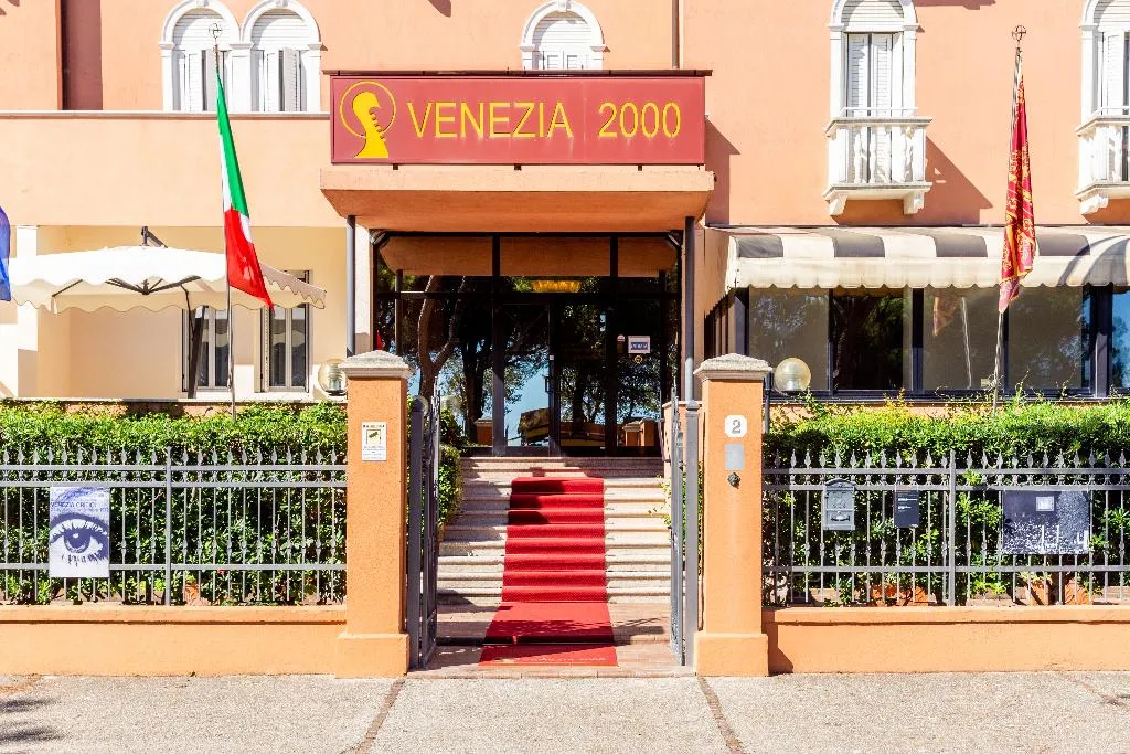 General view, Venezia 2000, Venice