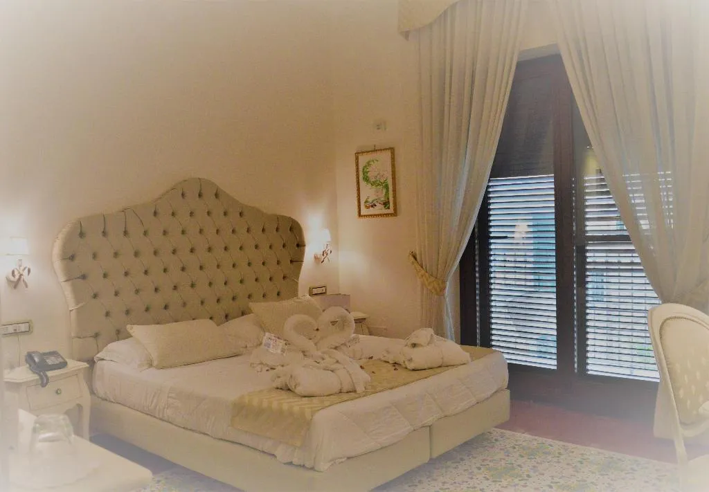 DOUBLE DELUXE Room, Hotel Santa Lucia, Naples