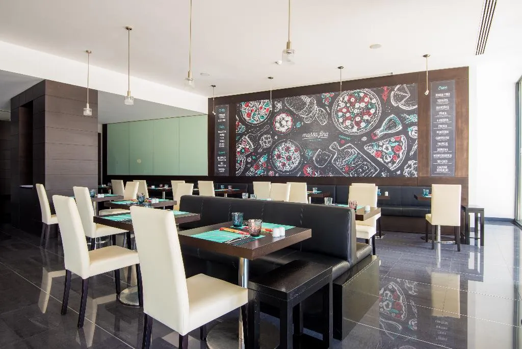 Restaurant, Vila Gale Estoril, Lisbon