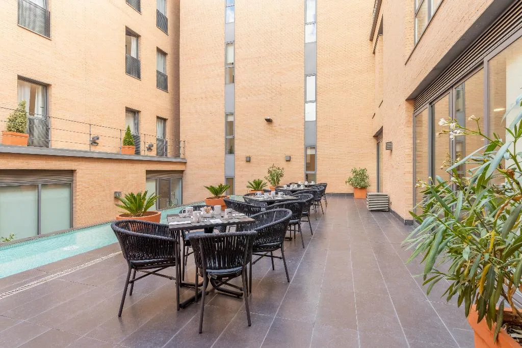 Terrace, Exe Tres Cantos, Madrid