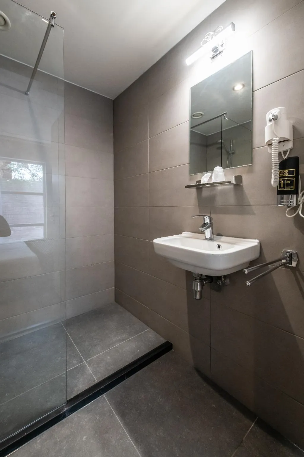 QUADRUPLE STANDARD Room, Acostar Hotel, Amsterdam