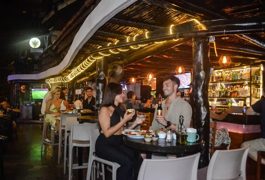 Bar, Siesta Fiesta Hotel – 5th Avenue, Playa Del Carmen