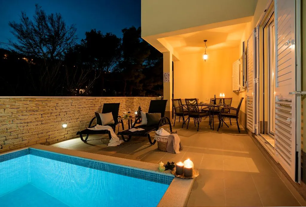 VILLA FOUR BEDROOMS Room, Villa Le Lu, Split