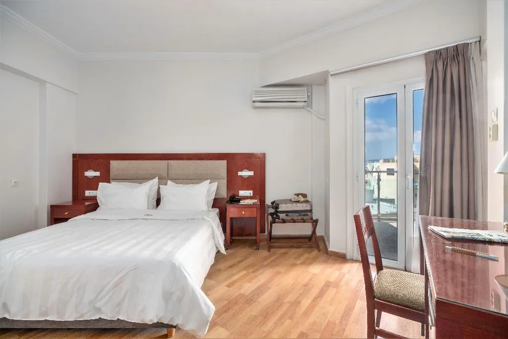 Double or Twin WITH BALCONY Room, Attalos Hotel, Athens